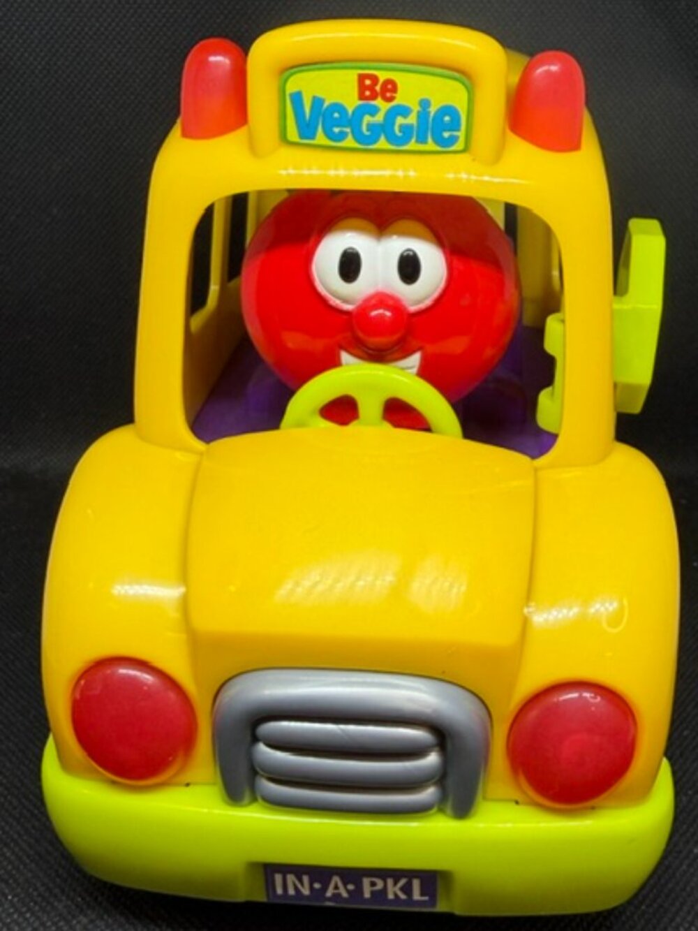 Vintage 2003 VeggieTales Be Veggie School Bus Big Idea Electronic Toy